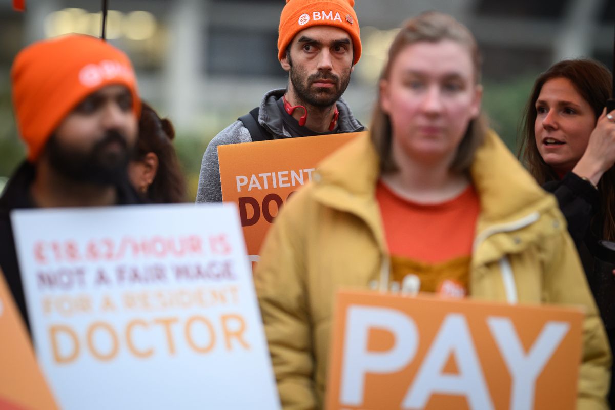Resident doctors out on a picket line during their previous five-day strike