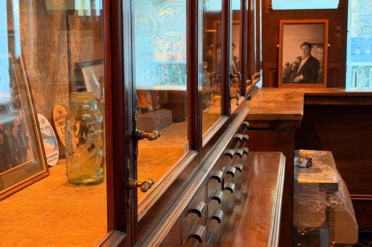 The Shandon Bells pub on Hope Street 