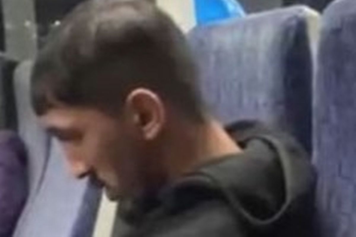 london train cctv appeal man