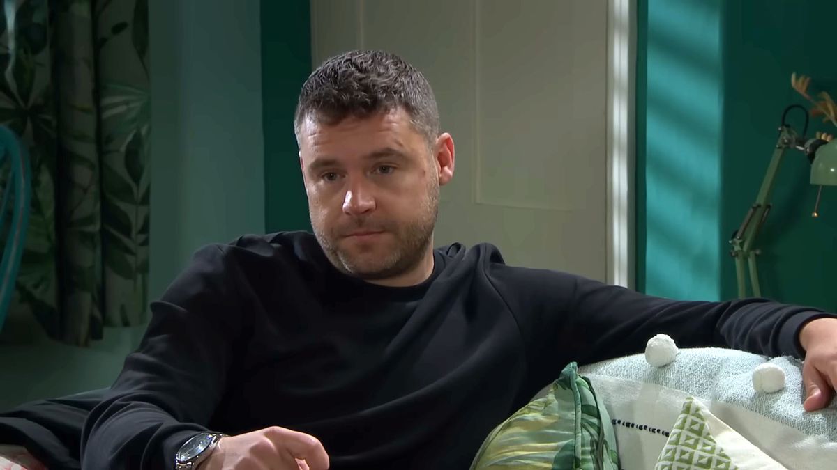 Danny Miller as Aaron Dingle 