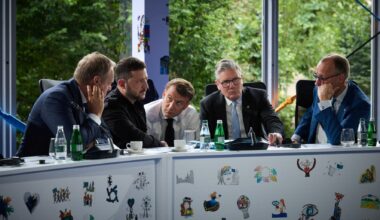 How should the United States cooperate with Europe on China strategy?