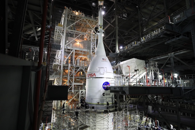 Orion hatch ‘blemish’ delays launch day rehearsal for Artemis 2 astronauts – Spaceflight Now
