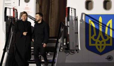 Volodymyr Zelensky greeted by Irish premier as he lands in Dublin