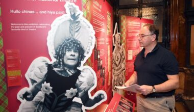 Glasgow exhibition lifts curtain on historic panto tradition