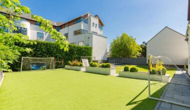 Ayr boss Scott Brown puts £1.4m Edinburgh mansion on market