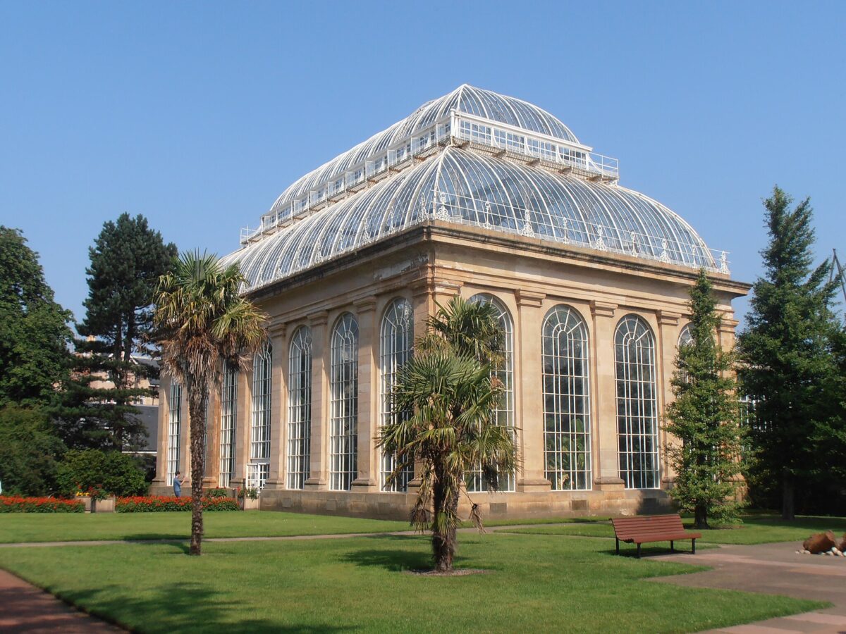 Edinburgh Botanic Gardens chief knighted in New Year Honours