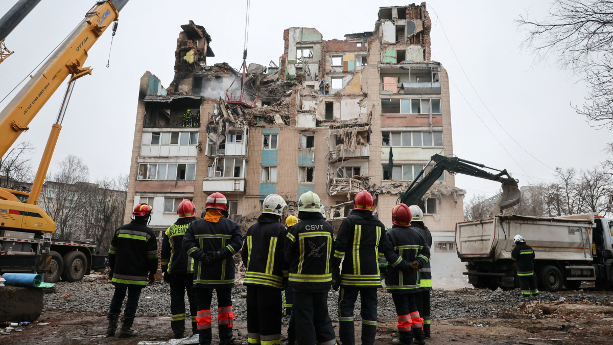 Ukraine war in 2025: talks, strikes and blackouts