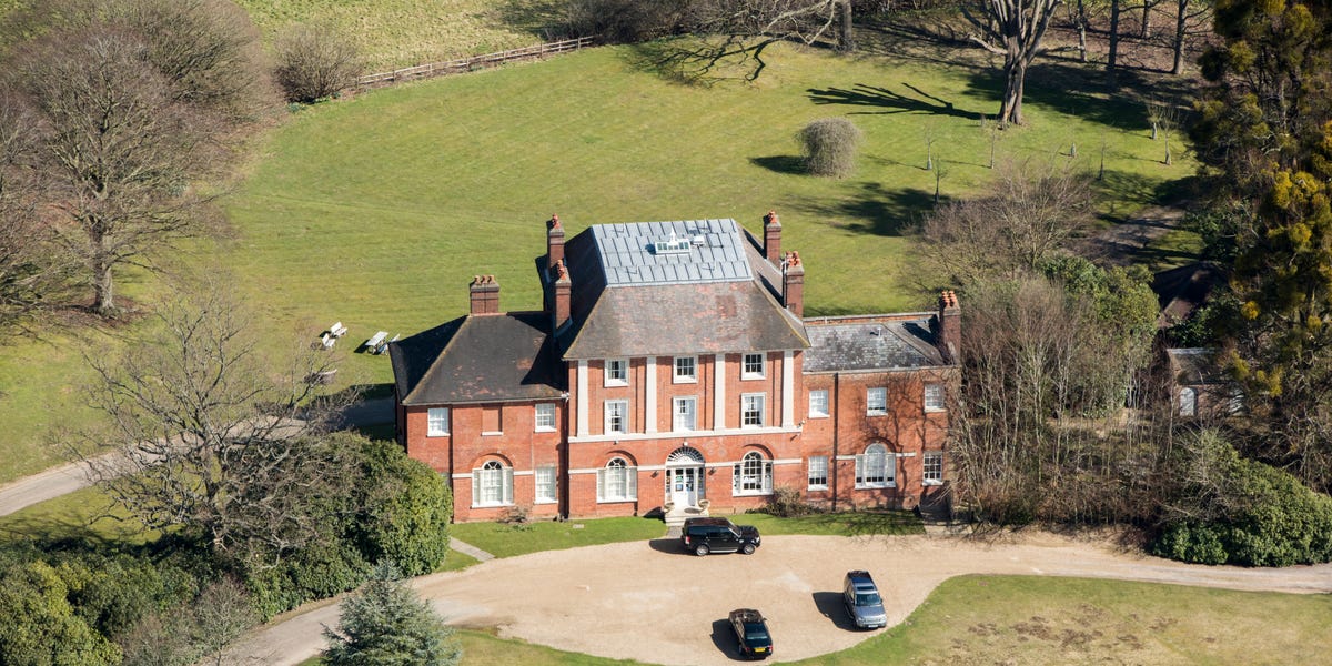 How Kate Middleton Is Decorating Her New House, Forest Lodge