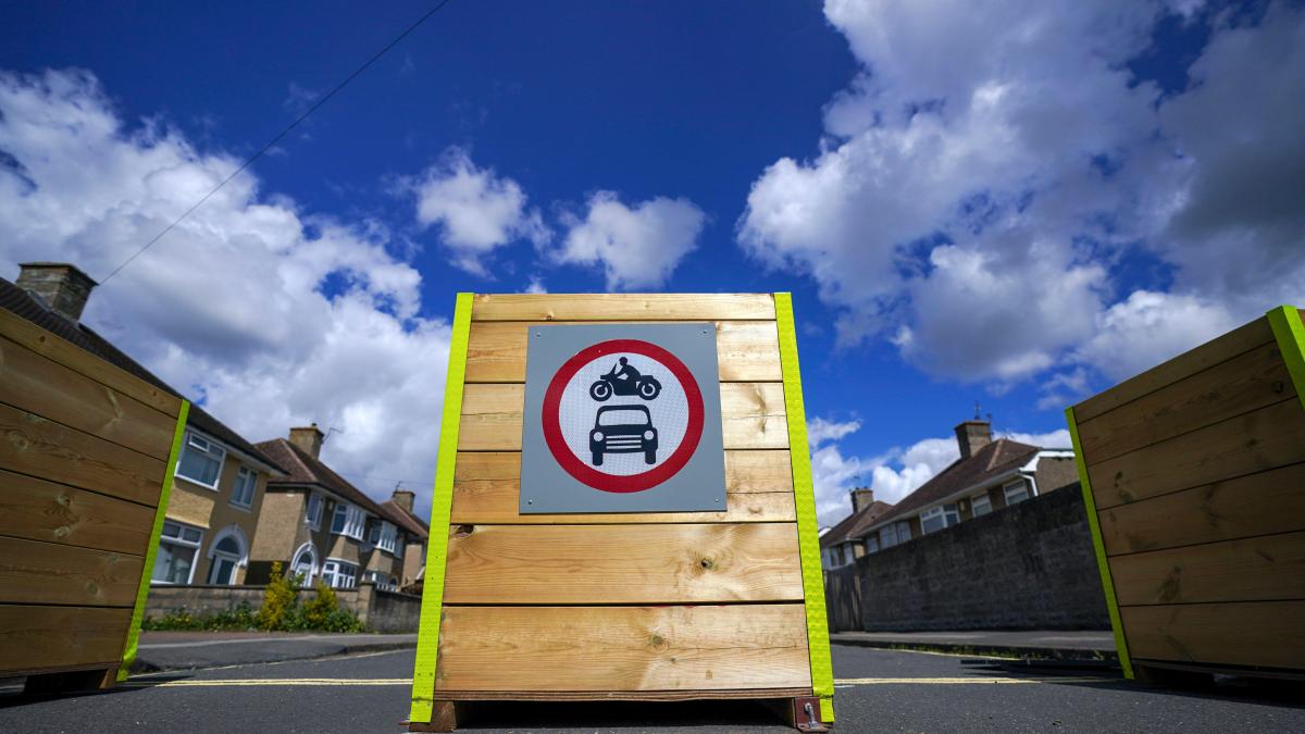 Strict climate policies ‘erode public appetite for green living’