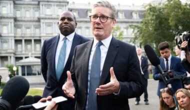 MPs defy whip on Brexit with vote for UK rejoining customs union