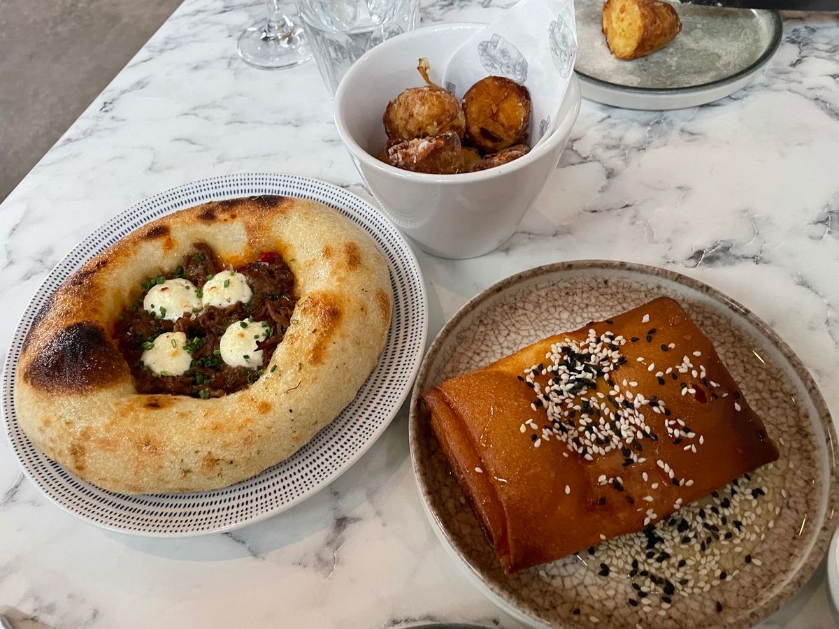 Kallos Cafe & Wine Bar, Salford