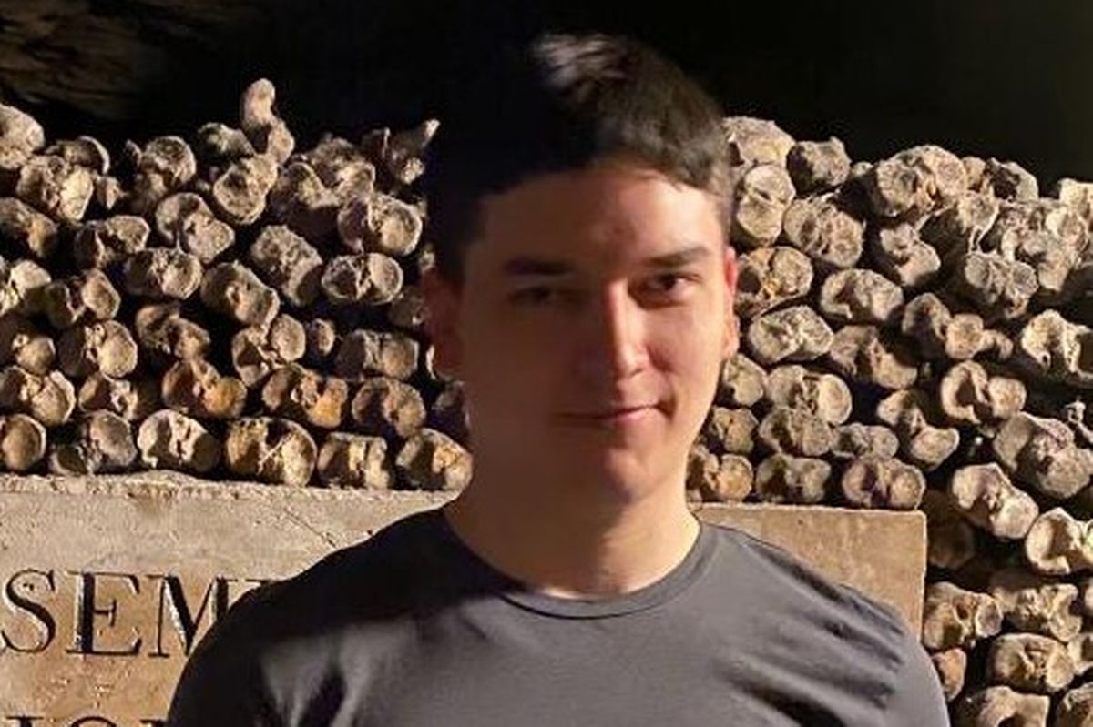 Police are urging people to call 999 immediately if they see missing Tom Dingle