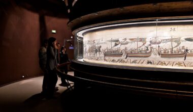 UK government insures Bayeux Tapestry for £800m during loan to British Museum - The Art Newspaper