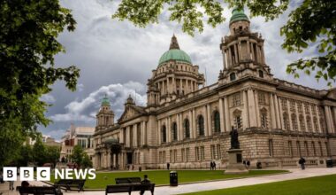 Palestinian flag to fly above Belfast City Hall