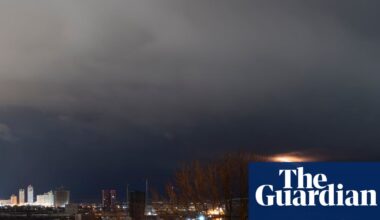 Zelenskyy to meet European leaders and Trump for Ukraine peace talks amid fresh strikes on Kyiv | Ukraine