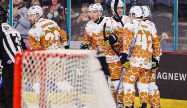 Overtime hero Mike Lee helps Belfast Giants end home year on winning note against Glasgow Clan