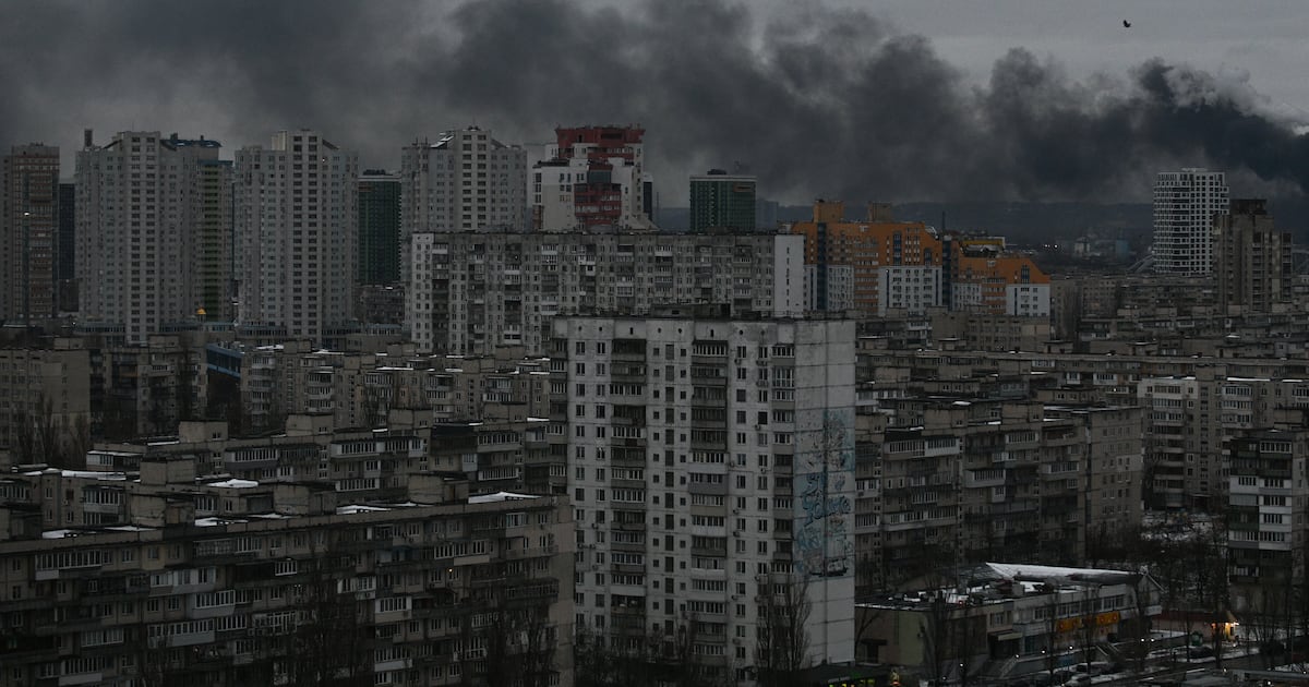Zelenskiy to hold talks with European leaders amid fresh strikes on Kyiv – The Irish Times