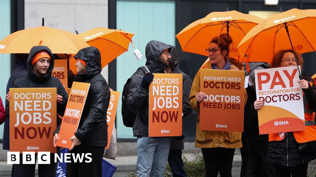 Doctors to stage five-day strike before Christmas