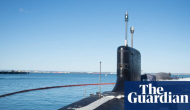 US submarines carrying nuclear weapons could dock in Australia despite ban, Senate told | Australian military