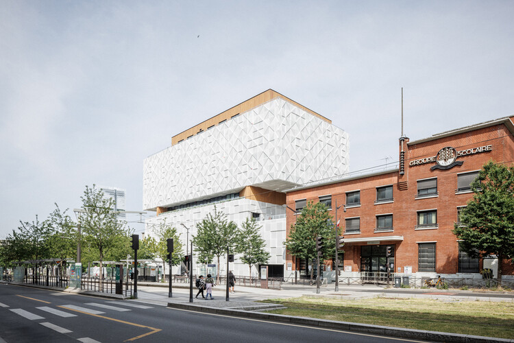 42UP School Extension / AR Studio d'Architectures - Image 7 of 62