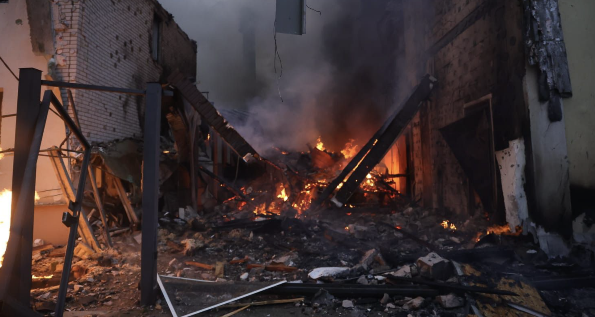 Russian attacks hit Ukraine as Zelensky heads to United States for talks with Trump on Sunday -