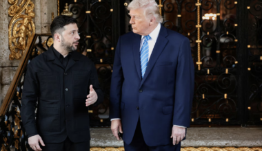 Trump says US and Ukraine "closer than ever" to peace deal after talks with Zelensky in Florida -