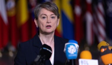 The National Desk dark theme brand icon