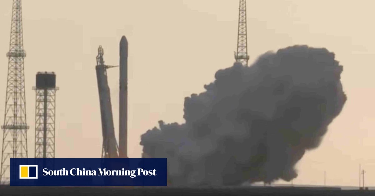 Second reusable rocket recovery failure in a month puts China 10 years behind US