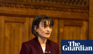 Children’s rights must be protected in any Ukraine peace plan, 130 MPs tell Foreign Office | Ukraine