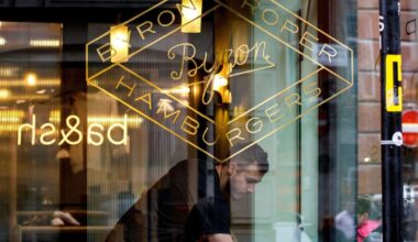 Major UK burger chain saved after shutting 58 restaurants | UK | News