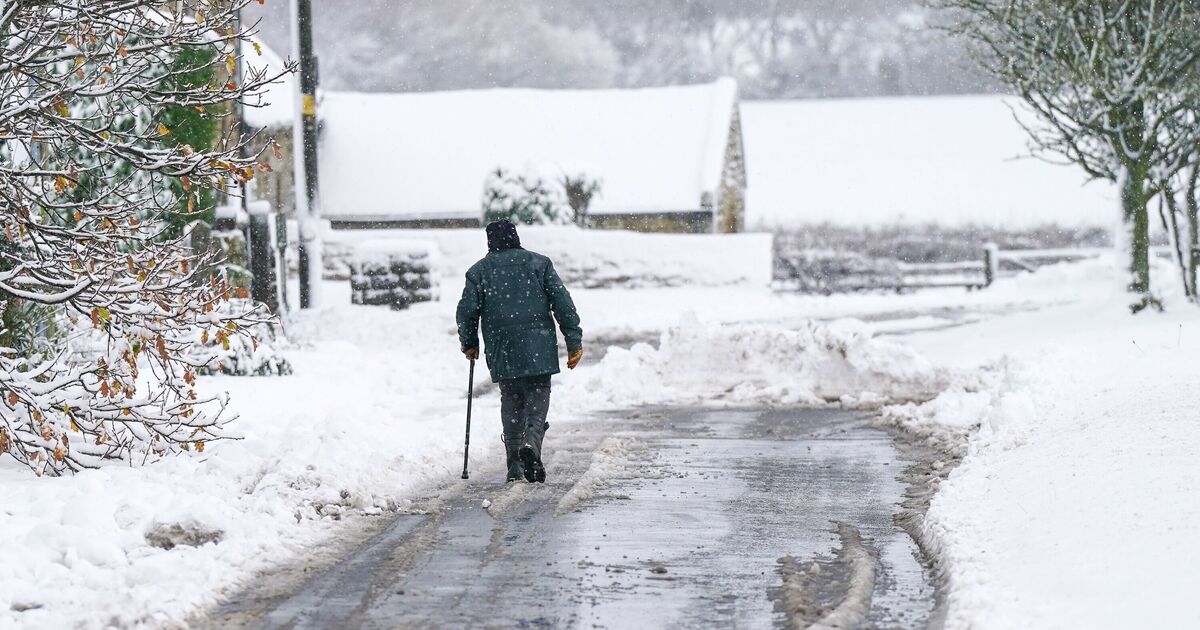 UK weather maps turn purple as Britain hit by '7 snow bombs' all at once | Weather | News