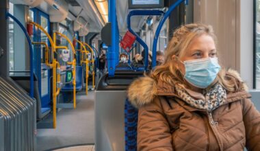 Brits told to 'wear a mask' as flu spreads across country
