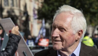 BBC legend David Dimbleby's health as 87-year-old confronted in street | Celebrity News | Showbiz & TV