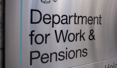 Pensioners urged to check bank accounts for DWP 6-digit code | Personal Finance | Finance