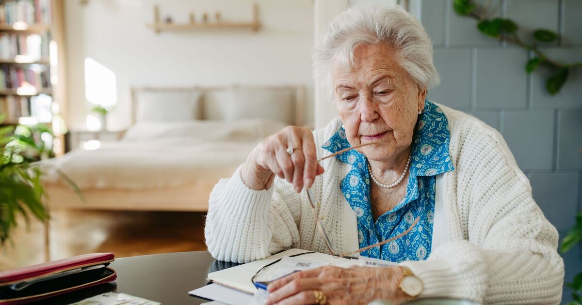 Pensions overhaul warning as over 65s could be £30k worse off in retirement | UK | News