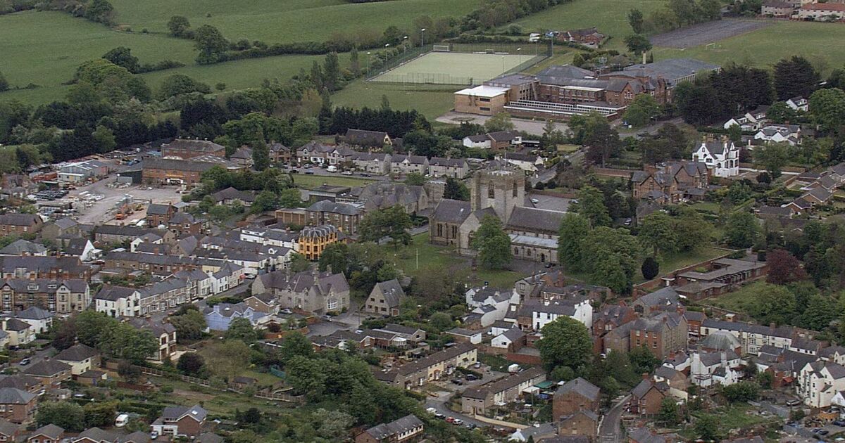 Tiny UK city with 3,000 people is home to Britain's smallest cathedral | UK | News