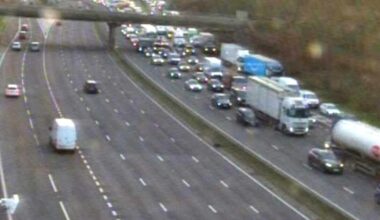 M1 traffic LIVE: Pile-up on major motorway sparks 2 miles of chaos | UK | News