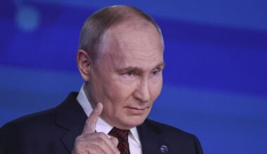 Russia sends horror WW3 threat to UK - 'London destroyed in 8 minutes' | World | News