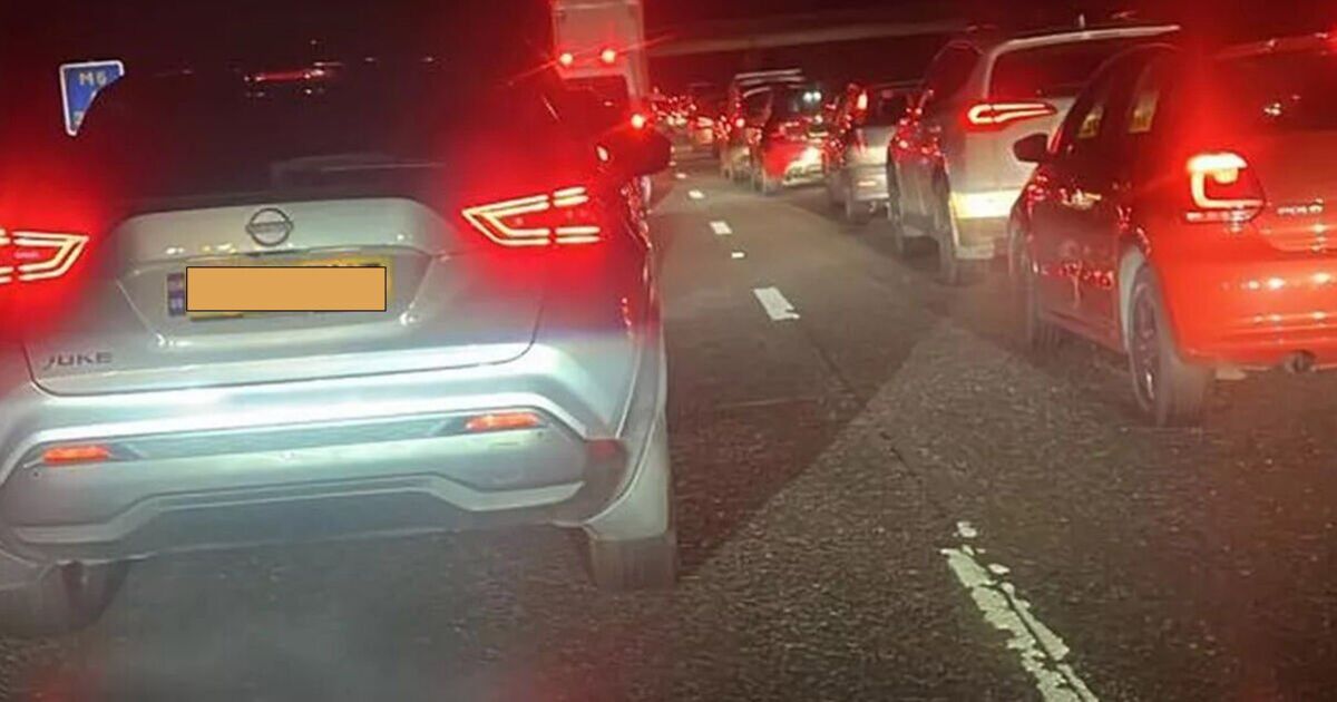 M6 traffic LIVE: 'Overturned vehicle' sparks huge delays | UK | News