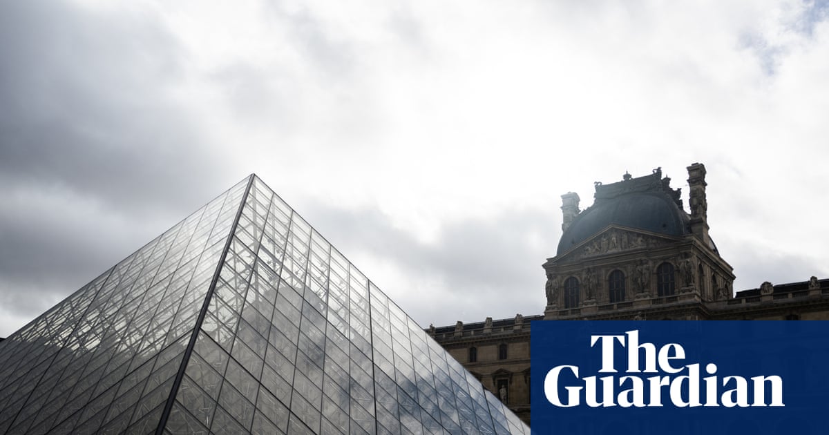Water leak in the Louvre damages hundreds of works, museum says | Paris