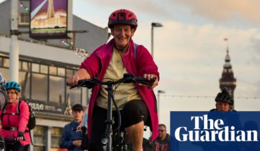 Active travel groups call for clear targets on walking and cycling in England | Transport policy