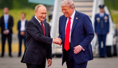 The Observer view: Putin is laughing at Europe