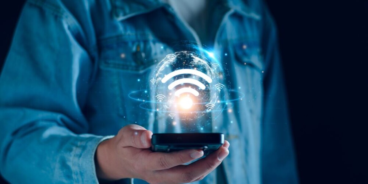 Stay safe on public WiFi in France: Avoid hacking risks