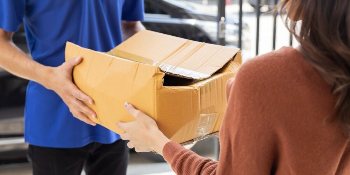 How to handle late or damaged Christmas parcels in France