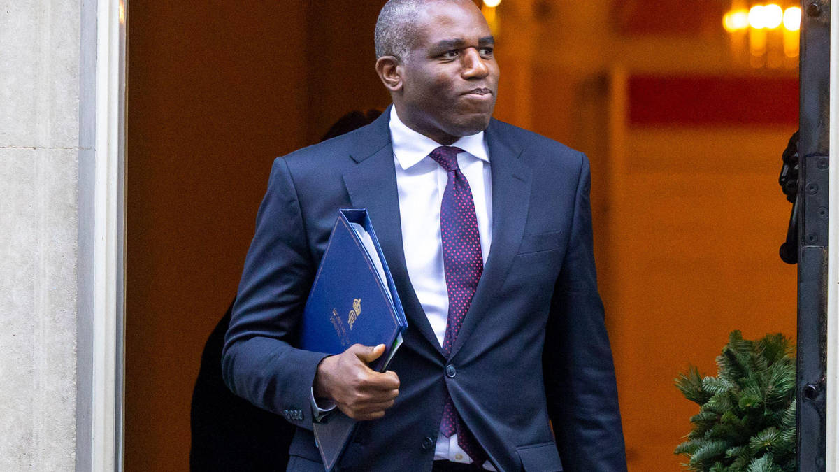 Lammy refuses to rule out Brexit reversal admitting rejoining EU would 'boost UK growth'