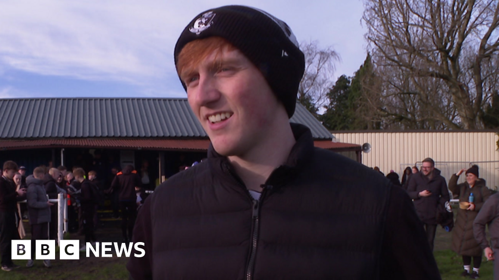 Angry Ginge returns to Yanited after I'm a Celebrity win