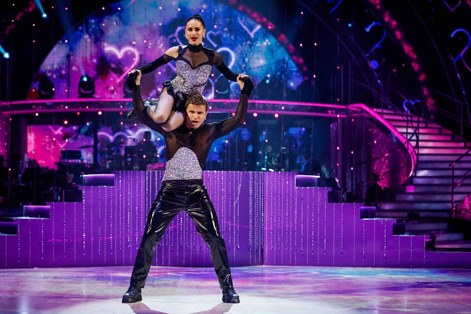 Amber Davies and Nikita Kuzmin's show dance. (BBC/Guy Levy)