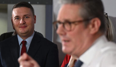 Christmas Comes Early for Rejoiners as Labour Moves To Roll Back Brexit ━ The European Conservative