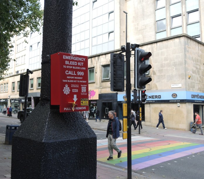 The City of Edinburgh Council will consider the introduction of bleed kits in schools and it community centres, with just a handful available throughout Scotland (C) Neil Owen / Wikimedia Commons