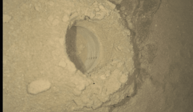 Curiosity Rover Makes Stunning Mars Discovery Before Holiday Break